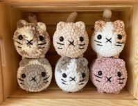 These are super cute, handmade loaf cats! They are the perfect gift for any cat lover! Please note that the colors will vary slightly in-person than on screen. Hand wash only Pattern from @AnnieCarrawayArt WARNING: Choking Hazard - Small Parts