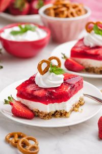 Strawberry Pretzel Salad