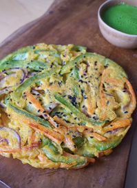 Healthy Vegetable Pancakes – Vegan, Gluten free - BeExtraVegant