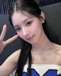 g idle | miyeon