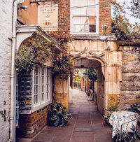 The Tailor Of Glouchester