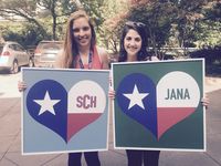 Hang a Texas bulletin board in your college dorm to help you stay organized and remind you of home! #noplaceliketexas