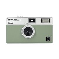 KODAK EKTAR H35 Half Frame Film Camera is ideal for photographers looking to reduce film usage and related costs. It features a built-in flash and a small-and-light body, and is designed to be handy and easy-to-use; even film beginners can handle it effortlessly. It comes in four colours, namely black, brown, sage and sand. Features Film-saving: You can have twice as many images per roll. For example, a film roll with 36 exposures can yield around 72 half-frame photos - doubled! Lightweight and