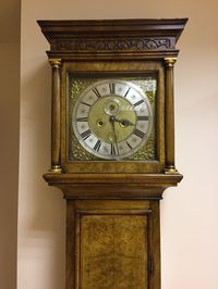 C.1705,(Queen ann) Walnut, 8 Day, Longcase Clock, By Ben Hutchinson Of London. Original, Case, Dial, and Five piller Eight Day Movement, Hands,Cherub spandrells. Ringed winding holes, Original Glass, and side windows to Hood and lentical to trunk Door.