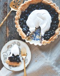 Blueberry Cream Pie - 348 calories for 12 with 2 cans coconut milk, 285 calories with 1 can coconut milk \\ Sweet Laurel