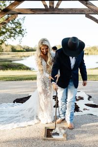 #westernwedding #wedding #branding #ceremony #weddingunity #weddingdress #weddingplanning #weddingideas