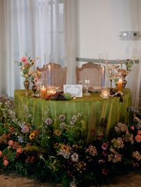 Sarah + Joe's bespoke sweetheart table...