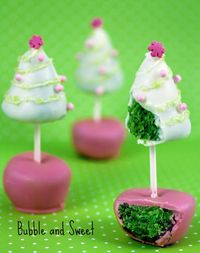 Christmas tree cake pops