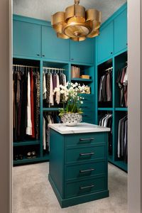 At R Nickson Interiors, we believe your closet should do more than just store your belongings—it should spark joy every time you walk in. We carefully choose colors that are not only flattering but also add a fun, vibrant touch to your space.  Before diving into design, we analyze your specific storage needs and meticulously plan the linear feet for each type. The result? A beautifully tailored closet that fits your lifestyle perfectly.  Ready to transform your closet? Let’s create something extraordinary together!   #NicksonInteriors #CustomCloset #ClosetDesign #TealCloset #InteriorDesign #HomeDesign #SparkJoy