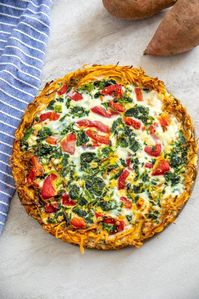 Who needs a pastry crust, when you can have a delicious sweet potato crust?! This Spinach Quiche made in a sweet potato crust, is a healthy, yet DELICIOUS way to serve up brunch!