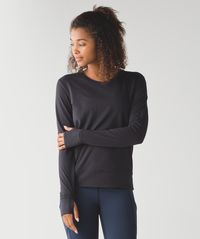 This buttery-soft long sleeve is packed with run-friendly features for added warmth and visibility on morning jogs. We made it with super soft Rulu™ fabric to wick sweat and provide natural breathability.