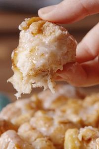 Apple Fritter Monkey Bread