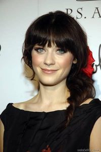 Zooey Deschanel - love her makeup look here