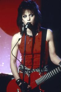 Joan Jett's Edgy Hairstyle: 30 Amazing Vintage Photos of the Queen of Rock 'n' Roll in the 1970s and 1980s ~ Vintage Everyday