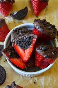 Oreo Truffle-Stuffed Strawberries | The Domestic Rebel