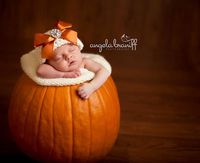 Newborn Photos baby ideas...definitely cute for a fall baby!