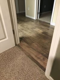 Vinyl Floor Ideas - See Lots of DIY Flooring Ideas #floors #luxuryvinylflooring #BasementFlooring