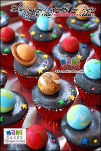 Planets cupcakes- Would be cool for a birthday party.