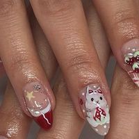 valerie ˖⁺. ༶ ⋆˙⊹ dallas nail artist ❀ on Instagram: "🎅🏻🐇🍓

inspo from pinterest 
•
•
•
•
•
#dallasnailtech #dallasnails #dallasnailartist #dallasnailart #dfwnails #dfwnailtech #dfwnailartist #nailsofdallas #dtxnails #dtxnailtech #garlandnails #garlandnailtech #mesquitenails #mesquitenailtech #christmasnails #kawaiinails #bunnynails #kawaiichristmas #y2knails #santanails #strawberrynails #winternails #starnails #bownails #charmnails #pearlnails #explorepage #explore #snownails #plaidnails"