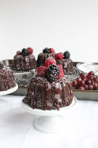 Mini Chocolate Bundt Cakes. . . Perfection in a bundt cake. #butter #butterobsessed #minervadairy #eatmorebutter #buttereats #deliciousrecipes #easyrecipes #goodeats #lunchmotivation #dinnerisserved