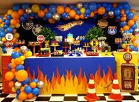 Hot Wheels Party: 70 Amazing Decorations for a Radical Party