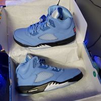 Jordan 5 Unc Size 10 And 10.5