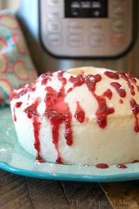 Instant Pot angel food cake! Fluffy fat free cake right in your pressure cooker that tastes amazing! You have got to try it for dessert. #instantpot #cake #angelfoodcake #fatfree #recipe #dessert #pressurecooker #instantpotrecipes #thetypicalmom