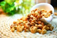 try-making-your-own-cashew-milk-at-home-cc0-pixabay-sunnysun0804-211129_download