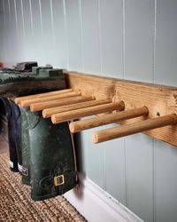 Beautiful hand crafted solid pine reclaimed timber welly rack 40cm holds 2 pairs of boots 60cm holds 3 pairs of boots 80cm holds 4 pairs of boots 100cm holds 5 pairs of boots 120cm holds 6 pairs of boots. Welly racks are suitable for indoor use only All of our welly racks are completely hand made from stunning reclaimed pine timber and finished with a medium oak wax as pictured. We do have a light or dark finish if preferred, just leave a note as you go through checkout indicating which finish y