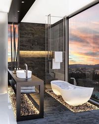 LAVISH INTERIORS on Instagram: “Bathroom or heaven😱. Tag a person who’d love this! Might be one of the best feelings when you enter in this bathroom.🚿🚿🚿🛁🛁 _ Follow…”