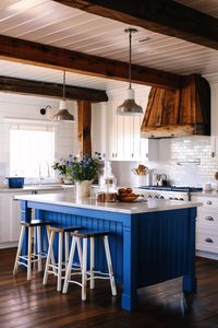 50+ Two-Tone Kitchen Cabinet Color Ideas