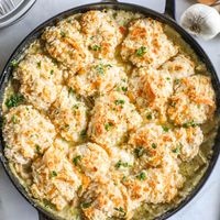 Cheddar Bay Biscuit Chicken Pot Pie