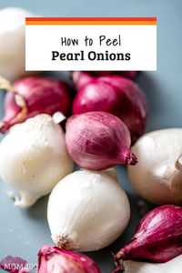 How to Peel Pearl Onions / Baby onions are so charming in different dishes, but they are a pain in the neck to peel. Here's an easy method on how to peel pearl onions. #pearlonions #cookingtip #kitchentip