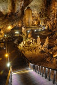 Paradise cave, Vietnam                                                                                                                                                                                 More