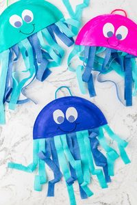 Bright, cute Jellyfish created out of a paper plate are an easy kids craft that they will love making. Grab your craft supplies and create this easy paper plate craft. Not only will the kids love making this jellyfish craft, but they will brighten up your house when they display them.