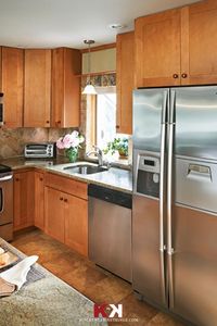 Kitchen cabinets made in the USA are often held to higher manufacturing standards, ensuring your cabinets were professionally handcrafted with the best materials.