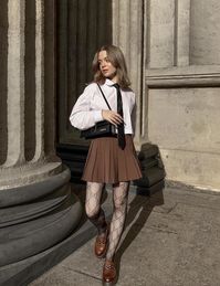 25 Dark Academia Outfits Perfect For A Scholarly Look