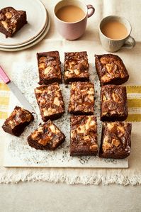 Nadiya Hussain’s White Chocolate and Caramel Brownies