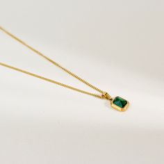 SQUARE EMERALD PENDANT ✧DESCRIPTION & DETAILS Necklace Length: 40cm + 5cm / 16'' + 2'' Pendant: 9mm x 12mm CZ Emerald Pendant Materials: 18k Gold plated high quality stainless steel ✧SHIPPING *Our delivery time is around 4-10 days (usually less). Current delivery times for your location a visible on our store announcement. *IMPORTANT: before placing an order, please double check that your address is correct to avoid any delays. *All packages are insured, so if you have any problem receiving your Emerald Square Pendant Jewelry Gift, Emerald Square Pendant Necklace, Green Emerald Necklace With Square Pendant, Gold Emerald Square Pendant Necklace, Green Emerald Square Pendant Necklace, Emerald Necklace Pendant, Detailed Necklace, Dainty Pendant, Emerald Engagement Ring Cut