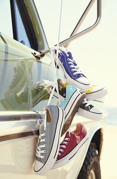 ~ Cute Converse, All Stars Converse, Travel Shoes, Kinds Of Shoes, Star Sneakers, Crazy Shoes, Converse Chuck Taylor All Star, Converse All Star