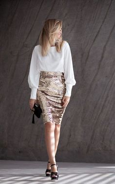 FASHION HOW TO WEAR A SEQUIN SKIRT Party Outfit White, Sequin Skirt Outfit, Trendy Party Outfits, Winter Party Outfit, Sequin Pencil Skirt, Pencil Skirt Outfits, Outfit White, Outfits 2017, Event Outfit