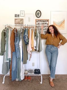 Boho Minimalist Capsule Wardrobe, Thrift Capsule Wardrobe, Minimal Capsule Wardrobe Year Round, Creating A New Wardrobe, Capsule Wardrobe Shirts, Minimize Closet Minimalist Wardrobe, Minimal Capsule Wardrobe 2023, Natural Fiber Capsule Wardrobe, Hippy Capsule Wardrobe