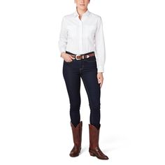 The Dallas is a chic, cotton women's shirt featuring a shirttail hem yoke with a subtle, embroidered mirrored-L emblem on the pocket. Model is 5'8 and wearing size S. Handcrafted Boots, Handmade Boot, Pocket Model, Women's Shirt, Best Sellers, Dallas, Womens Shirts, How To Wear, White