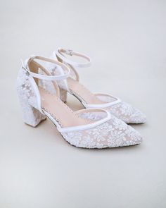 Lace Block Heel For Weddings Bridal Shoes Closed Toe, Wedding Short Heels, Fairy Wedding Shoes, Wedding Kitten Heels, Bridal Shoes Block Heel, Block Heels Outfit, Bridesmaid Heels, Shoes Block Heels, Bridal Shoes Wedges