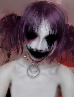 Clown Creepy Makeup, Pink Corpse Paint, Corpse Paint Makeup, Creepy Makeup Looks, Masc Makeup, Gothic Elf, Crazy Halloween Makeup, Spider Makeup, Goth Makeup Tutorial