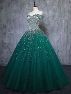 Silhouette:?A Line Waist: Natural Sleeve Length:?Sleeveless Fabric: Tulle, Beading Shown Color: Green Built-In Bra: Yes Grad Dresses Ball Gowns, Lavender Prom Dress Long, Gown Green, Lavender Prom Dresses, Evening Dress Beaded, Sweet 16 Dress, Fancy Clothes, Blue Ball Gowns, Green Tulle