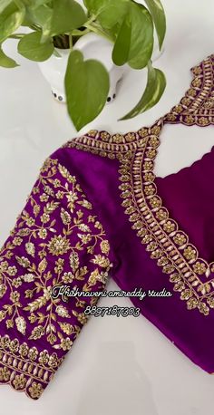 Reception Blouse Design, Blue Aari Work Blouse, Marriage Blouses, Ns Creations, Magam Works, Bride Blouses, Machi Work, Floral Blouse Designs