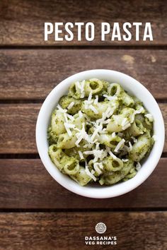 Bright, herbaceous, and delicious, my recipe makes for a lovely Pesto Pasta with a homemade Pesto Sauce made from scratch. My recipe is also vegetarian and can be easily made into a plant based one. Made with just 6 simple ingredients, this tasty, fresh meal can be on the table in only 30 minutes. Recipes Using Basil, Easy Basil Pesto, Using Basil, Pasta Basil, Vegetarian Pesto, Easy Pesto Pasta, Pasta Vegetarian, Basil Pesto Pasta, Pizza Toast