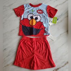 Brand New And In Great Condition Size 2t Kids Pajamas, Pajama Sets, Sesame Street, Pajama Set, Kids Shop, Pajamas, Brand New, Red, Color