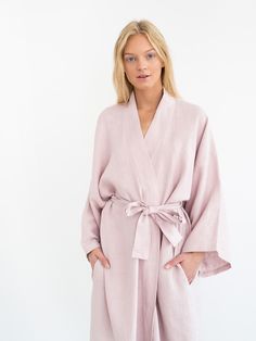 "LUNA is an oversized linen kimono robe. DETAILS - Front wrap robe - Dropped shoulders - Long sleeves - Seam pockets - 100% lightweight European linen fabric - Cut and sewn to order just for you in our studio COLOR - Apple blossom, you can also choose other colors above - Fabric samples are available here https://www.etsy.com/listing/586569696/linen-fabric-samples SIZING & FIT - Very oversized fit - Length is approximately 41.5 inches / 105 cm - Bust is approximately 24.5 inches / 62 cm - Me Linen Kimono, Linen Robe, Apple Dress, Mode Kimono, Linen Clothing, European Linens, Apple Blossom, Kimono Fashion, Linen Clothes